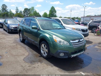 SUBARU OUTBACK 2013