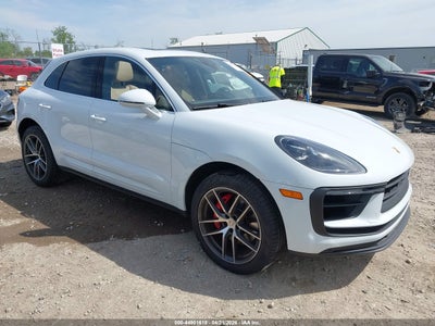 PORSCHE MACAN 2022