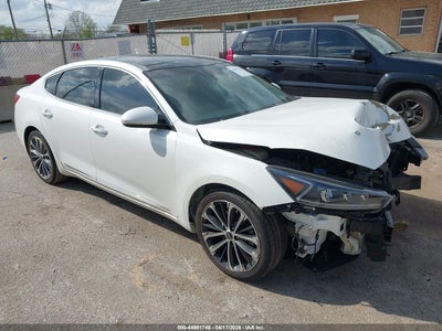 KIA CADENZA 2019