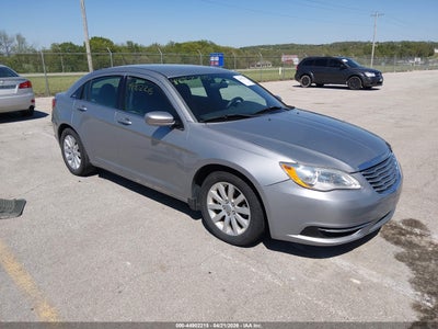 CHRYSLER 200 2014