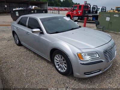 CHRYSLER 300 2012