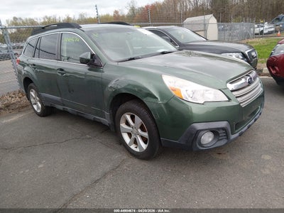 SUBARU OUTBACK 2013