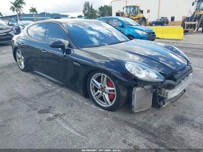 PORSCHE PANAMERA 2014