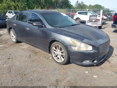 NISSAN MAXIMA 2011