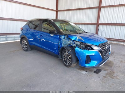 NISSAN KICKS 2023