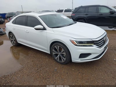 VOLKSWAGEN PASSAT 2021