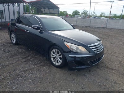 HYUNDAI GENESIS 2013