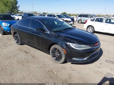 CHRYSLER 200 2017