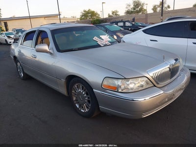 LINCOLN TOWN CAR 2007