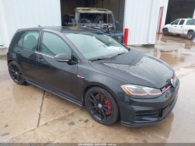 VOLKSWAGEN GOLF GTI 2021