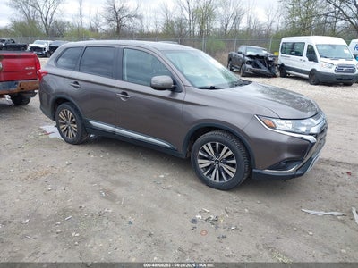 MITSUBISHI OUTLANDER 2019