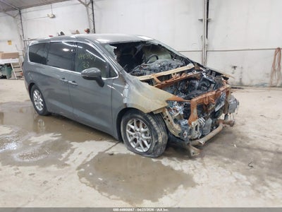 CHRYSLER PACIFICA 2023