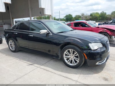 CHRYSLER 300 2015
