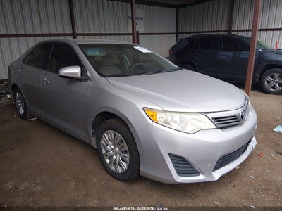 TOYOTA CAMRY 2012