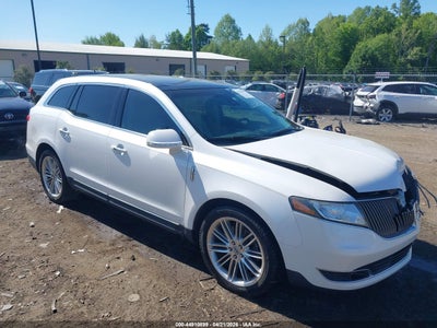 LINCOLN MKT 2013