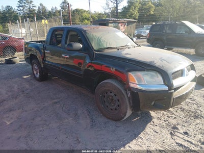 MITSUBISHI RAIDER 2006