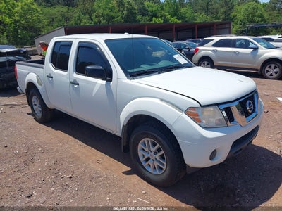 NISSAN FRONTIER 2016