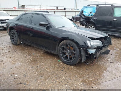 CHRYSLER 300 2019
