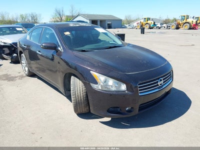 NISSAN MAXIMA 2011