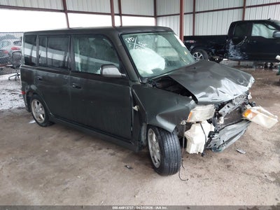 SCION XB 2005