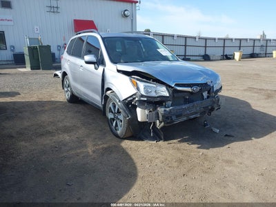 SUBARU FORESTER 2017