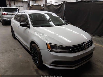 VOLKSWAGEN JETTA 2016