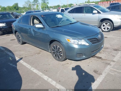 TOYOTA CAMRY 2010
