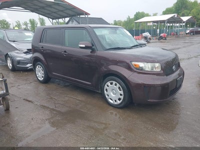 SCION XB 2009
