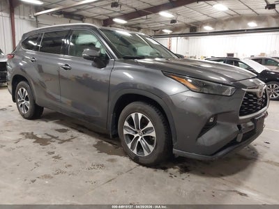TOYOTA HIGHLANDER 2022