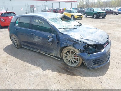 VOLKSWAGEN GOLF GTI 2015
