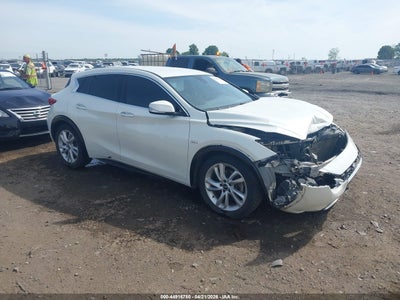 INFINITI QX30 2018