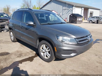 VOLKSWAGEN TIGUAN 2016