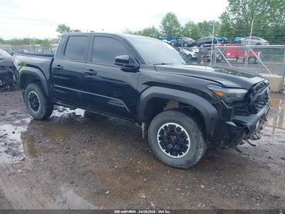 TOYOTA TACOMA 2024