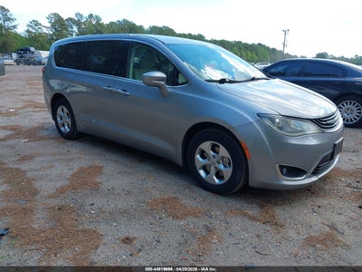 CHRYSLER PACIFICA HYBRID 2017