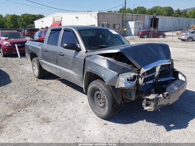 DODGE DAKOTA 2006