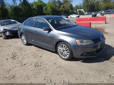VOLKSWAGEN JETTA 2011