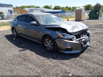 NISSAN ALTIMA 2019