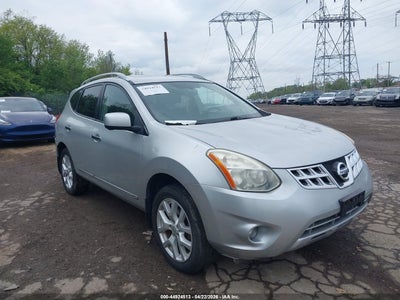 NISSAN ROGUE 2013