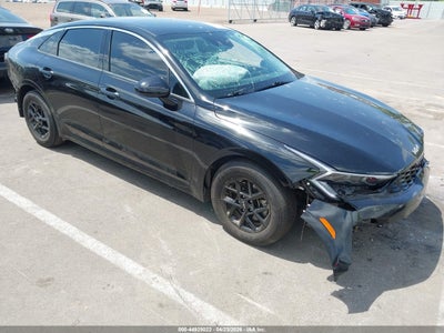 KIA K5 2025
