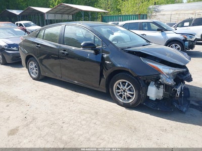 TOYOTA PRIUS 2017