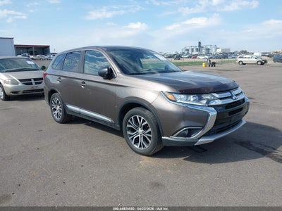 MITSUBISHI OUTLANDER 2017