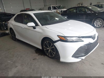 TOYOTA CAMRY 2018
