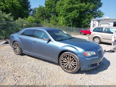 CHRYSLER 300 2011