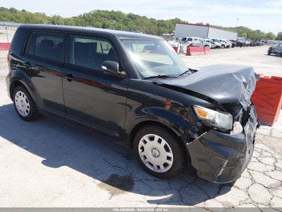 SCION XB 2015
