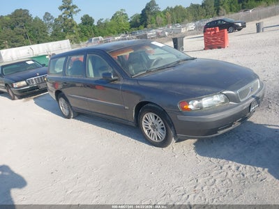 VOLVO V70 2004