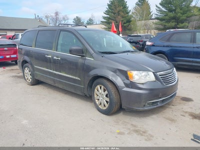 CHRYSLER TOWN & COUNTRY 2015