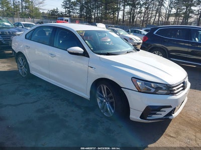 VOLKSWAGEN PASSAT 2018