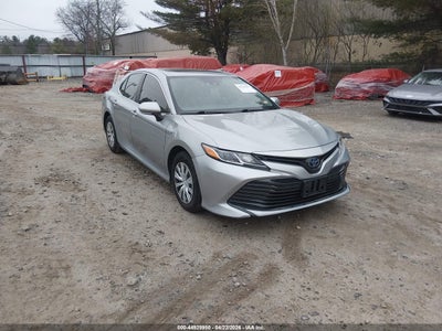 TOYOTA CAMRY 2020
