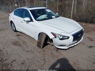INFINITI Q50 2015