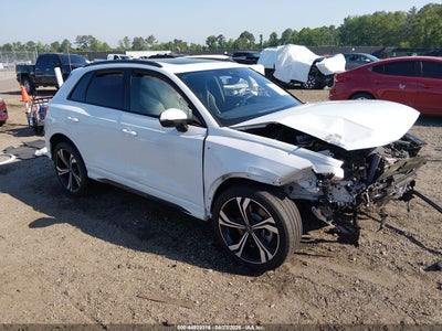 AUDI Q3 2024